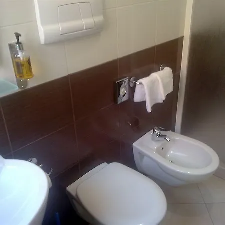 La Del Mare -domo- Bed & Breakfast La Caletta