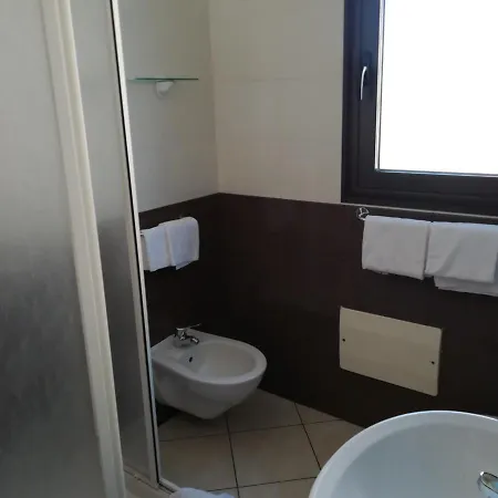 La Del Mare Bed & Breakfast *