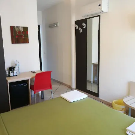 La Del Mare -domo- Bed and breakfast La Caletta